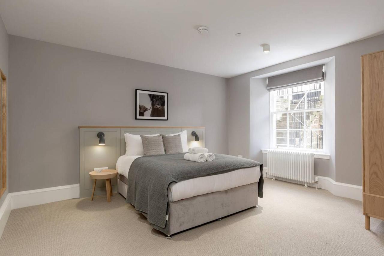 Joivy Luxurious 2Br Home Near Haymarket Station EDI Exterior foto